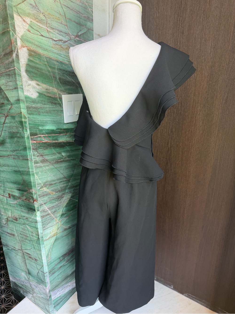 C/MEO Collective Black Ruffled One Shoulder Wide Leg Cropped Jumpsuit Medium - Picture 5 of 6